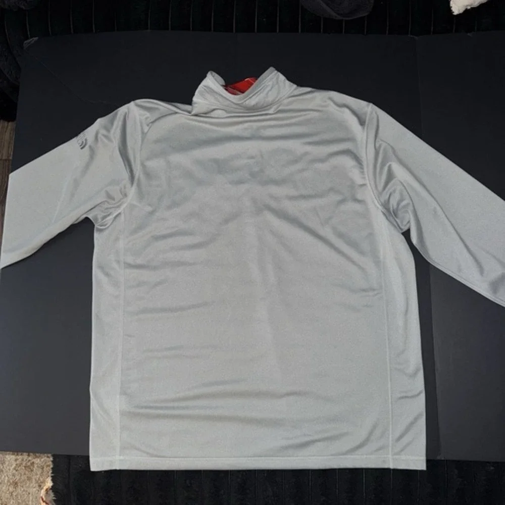 Men's XXL The North Face Gray 1/4 Zip Mock Neck Pullover Long Sleeve Activewear